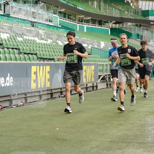 13.09.2026 - 21. swb-Marathon Bremen Michael Burmester http://msf.ph/oto/10467404 13.09.2026 12:57:14 Laufen im Stadion 307, 334, 411, 431, 465, 769, 776, 857, 876, 909, 926, 948, 1010, 1130, 1191, 1199, 1254, 1535, 1601, 1750, 1752, 1809, 1881, 1900, 1972, 2001, 2040, 2046, 2051, 2075, 2122, 2260, 2324, 2371, 2397, 2402, 2423, 2473, 2493, 2535, 2634, 2640, 2671, 2761, 2812, 2903, 2904, 2948, 3051, 3078, 3119, 3138, 3182, 3202, 3290, 3319, 3348, 3411, 3450, 3458, 3508, 3514, 3634, 3685, 3690, 3695, 3760, 3813, 3866, 3939, 4101, 4135, 4171, 4316, 4319, 4455, 4479 meine-sportfotos.de