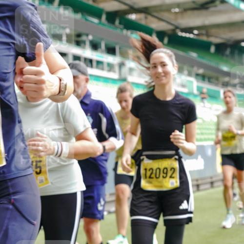 13.09.2026 - 21. swb-Marathon Bremen Michael Burmester http://msf.ph/oto/10467742 13.09.2026 10:35:57 Laufen im Stadion 10093, 10144, 10147, 10152, 10157, 10160, 10173, 10175, 10181, 10182, 10185, 10187, 10195, 10245, 10251, 10257, 10263, 10272, 10275, 10278, 10291, 10306, 10309, 10338, 10357, 10367, 10368, 10369, 10377, 10382, 10390, 10403, 10409, 10411, 10420, 10427, 10429, 10439, 10473, 10477, 10481, 10485, 10492, 10528, 10531, 10559, 10560, 10569, 10607, 10617, 10636, 10639, 10671, 10672, 10677, 10715, 10928, 11162, 11803, 11965, 10146, 10222 meine-sportfotos.de