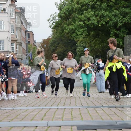 13.09.2026 - Kiel Lauf Yannick Fuchs http://msf.ph/oto/10467744 13.09.2026 10:07:39 Ziel 1389, 2347, 11296, 12055, 12056, 2237 meine-sportfotos.de