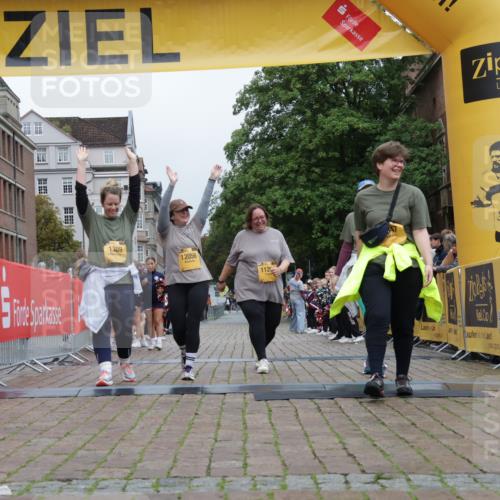 13.09.2026 - Kiel Lauf Yannick Fuchs http://msf.ph/oto/10467840 13.09.2026 10:07:47 Ziel 1389, 2347, 11296, 12055, 12056, 2237 meine-sportfotos.de