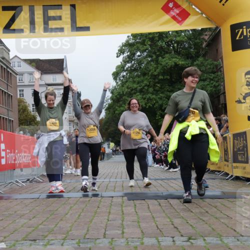 13.09.2026 - Kiel Lauf Yannick Fuchs http://msf.ph/oto/10467855 13.09.2026 10:07:48 Ziel 1389, 2347, 11296, 12055, 12056, 2237 meine-sportfotos.de