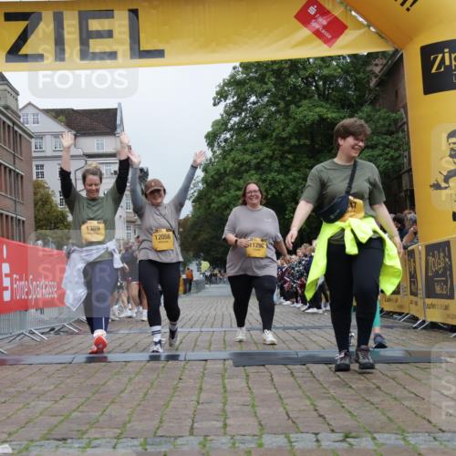 13.09.2026 - Kiel Lauf Yannick Fuchs http://msf.ph/oto/10467859 13.09.2026 10:07:48 Ziel 1389, 2347, 11296, 12055, 12056, 2237 meine-sportfotos.de