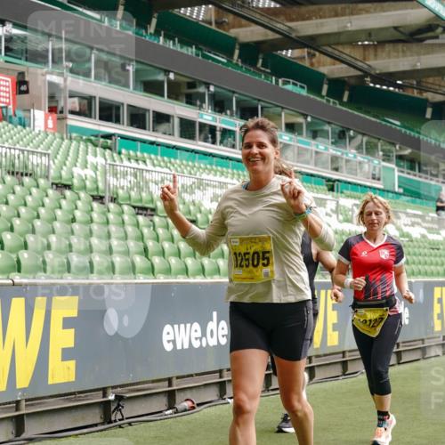 13.09.2026 - 21. swb-Marathon Bremen Michael Burmester http://msf.ph/oto/10467869 13.09.2026 10:35:58 Laufen im Stadion 10093, 10144, 10147, 10152, 10153, 10157, 10160, 10173, 10175, 10181, 10182, 10185, 10187, 10195, 10245, 10251, 10257, 10263, 10272, 10275, 10278, 10291, 10296, 10306, 10309, 10338, 10357, 10367, 10368, 10369, 10377, 10382, 10390, 10403, 10409, 10411, 10420, 10427, 10429, 10439, 10473, 10477, 10481, 10485, 10492, 10528, 10531, 10559, 10560, 10569, 10607, 10617, 10633, 10636, 10639, 10671, 10672, 10677, 10715, 10928, 11162, 11803, 11965, 10146, 10222 meine-sportfotos.de