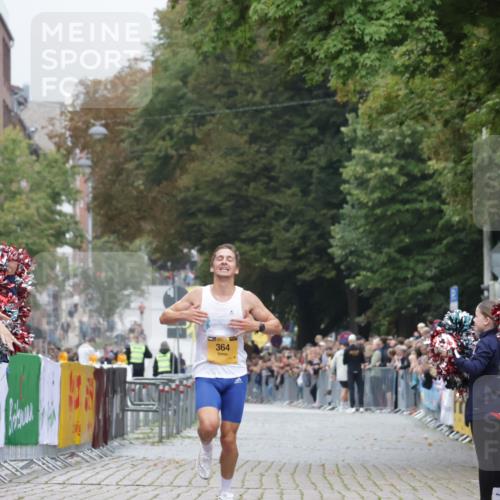 13.09.2026 - Kiel Lauf Yannick Fuchs http://msf.ph/oto/10467977 13.09.2026 10:17:49 Ziel 11389, 364 meine-sportfotos.de