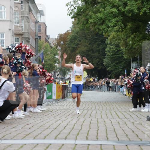 13.09.2026 - Kiel Lauf Yannick Fuchs http://msf.ph/oto/10468009 13.09.2026 10:17:50 Ziel 11389, 364 meine-sportfotos.de