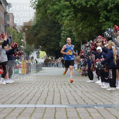 13.09.2026 - Kiel Lauf Yannick Fuchs http://msf.ph/oto/10468266 13.09.2026 10:18:21 Ziel 6604, 11389 meine-sportfotos.de