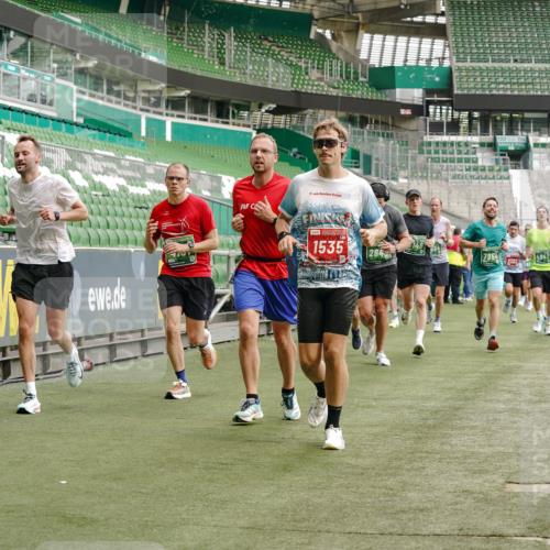 13.09.2026 - 21. swb-Marathon Bremen Michael Burmester http://msf.ph/oto/10468340 13.09.2026 12:57:37 Laufen im Stadion 141, 334, 431, 511, 672, 769, 776, 789, 790, 857, 876, 909, 948, 1010, 1119, 1130, 1191, 1199, 1254, 1281, 1535, 1601, 1642, 1647, 1752, 1809, 1881, 1900, 1933, 1972, 2001, 2040, 2046, 2051, 2075, 2324, 2343, 2371, 2397, 2402, 2423, 2425, 2473, 2493, 2535, 2634, 2640, 2671, 2761, 2812, 2903, 2904, 2948, 3051, 3078, 3138, 3148, 3182, 3186, 3202, 3319, 3338, 3348, 3450, 3458, 3514, 3534, 3560, 3634, 3655, 3685, 3690, 3695, 3760, 3813, 3866, 3933, 3939, 4101, 4316, 4319 meine-sportfotos.de