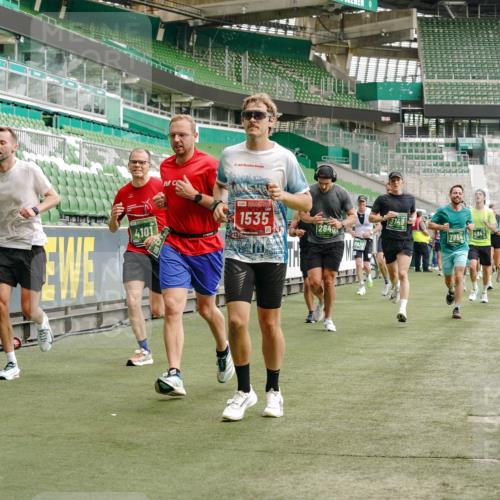 13.09.2026 - 21. swb-Marathon Bremen Michael Burmester http://msf.ph/oto/10468400 13.09.2026 12:57:38 Laufen im Stadion 141, 334, 431, 511, 672, 769, 776, 789, 790, 857, 876, 909, 948, 1010, 1119, 1130, 1191, 1199, 1254, 1281, 1535, 1601, 1642, 1647, 1752, 1809, 1881, 1900, 1931, 1933, 1972, 2001, 2040, 2046, 2051, 2075, 2324, 2343, 2371, 2397, 2402, 2423, 2425, 2473, 2493, 2634, 2640, 2671, 2761, 2812, 2903, 2904, 2948, 3051, 3078, 3138, 3148, 3182, 3186, 3202, 3319, 3338, 3348, 3450, 3458, 3514, 3534, 3560, 3634, 3655, 3685, 3690, 3695, 3760, 3813, 3866, 3933, 3939, 4101, 4316, 4319 meine-sportfotos.de