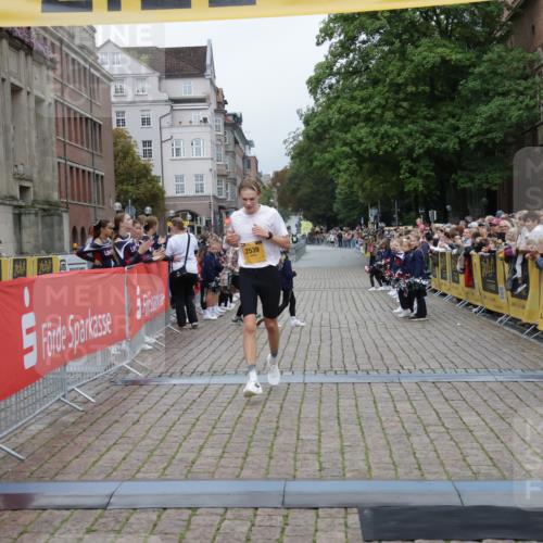13.09.2026 - Kiel Lauf Yannick Fuchs http://msf.ph/oto/10468593 13.09.2026 10:19:25 Ziel 2539, 2539 meine-sportfotos.de