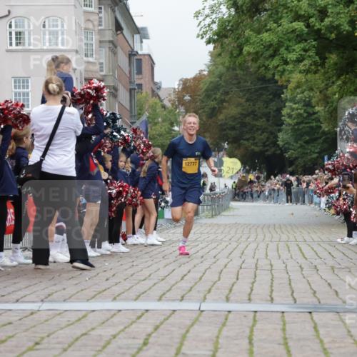 13.09.2026 - Kiel Lauf Yannick Fuchs http://msf.ph/oto/10468680 13.09.2026 10:19:49 Ziel 11615 meine-sportfotos.de