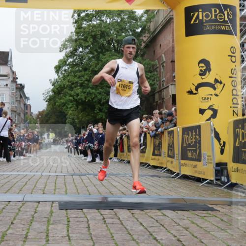 13.09.2026 - Kiel Lauf Yannick Fuchs http://msf.ph/oto/10468812 13.09.2026 10:20:24 Ziel 6049, 6584, 11615 meine-sportfotos.de