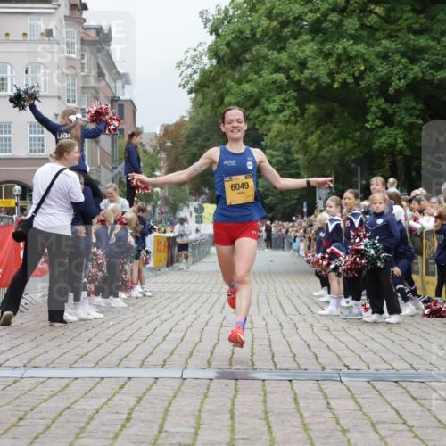 13.09.2026 - Kiel Lauf Yannick Fuchs http://msf.ph/oto/10468937 13.09.2026 10:21:03 Ziel 12149, 6049, 6049, 6584 meine-sportfotos.de