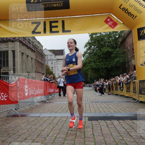13.09.2026 - Kiel Lauf Yannick Fuchs http://msf.ph/oto/10468996 13.09.2026 10:21:05 Ziel 12149, 6049, 6584 meine-sportfotos.de