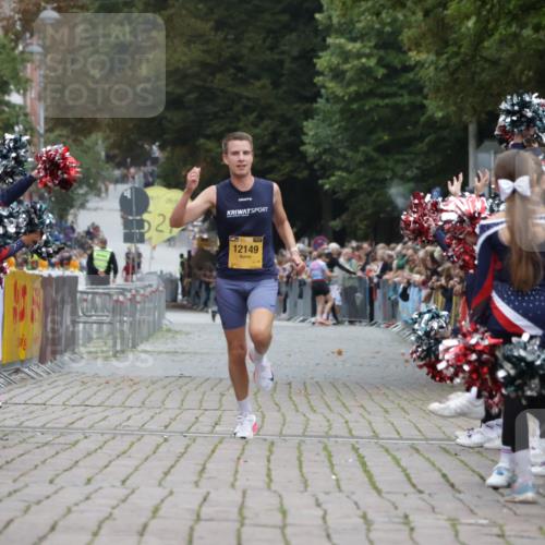 13.09.2026 - Kiel Lauf Yannick Fuchs http://msf.ph/oto/10469063 13.09.2026 10:21:38 Ziel 3788, 12149, 9681, 12148 meine-sportfotos.de