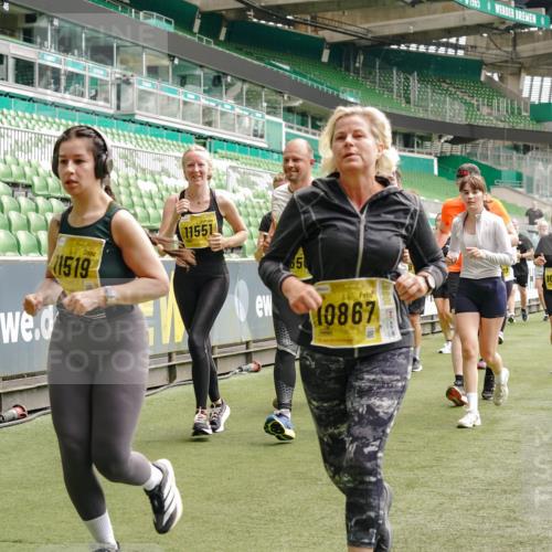 13.09.2026 - 21. swb-Marathon Bremen Michael Burmester http://msf.ph/oto/10469101 13.09.2026 10:36:13 Laufen im Stadion 10092, 10093, 10144, 10152, 10153, 10154, 10157, 10160, 10173, 10175, 10181, 10182, 10185, 10186, 10187, 10195, 10198, 10237, 10245, 10251, 10257, 10263, 10272, 10275, 10278, 10291, 10296, 10306, 10309, 10331, 10332, 10338, 10357, 10377, 10382, 10390, 10403, 10409, 10411, 10420, 10427, 10429, 10439, 10473, 10477, 10481, 10492, 10497, 10500, 10528, 10531, 10559, 10560, 10569, 10607, 10613, 10617, 10633, 10636, 10647, 10648, 10659, 10671, 10672, 10677, 10715 meine-sportfotos.de