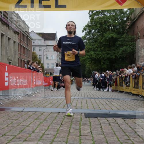 13.09.2026 - Kiel Lauf Yannick Fuchs http://msf.ph/oto/10469300 13.09.2026 10:22:25 Ziel 4621, 8240, 1987, 3732, 8708, 12148, 151, 5603, 9681 meine-sportfotos.de