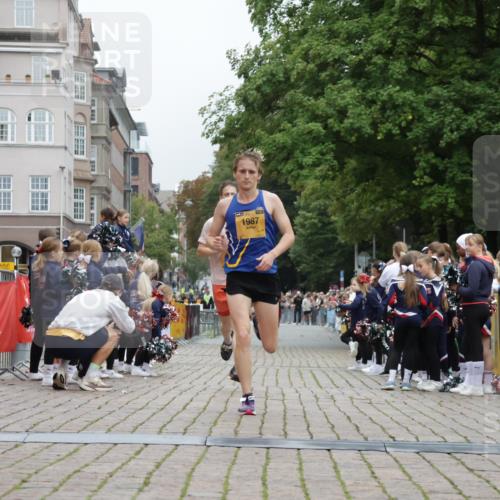 13.09.2026 - Kiel Lauf Yannick Fuchs http://msf.ph/oto/10469435 13.09.2026 10:22:36 Ziel 151, 5603, 8240, 1987, 3732, 4621, 8708, 5326, 1987, 3732, 12148 meine-sportfotos.de