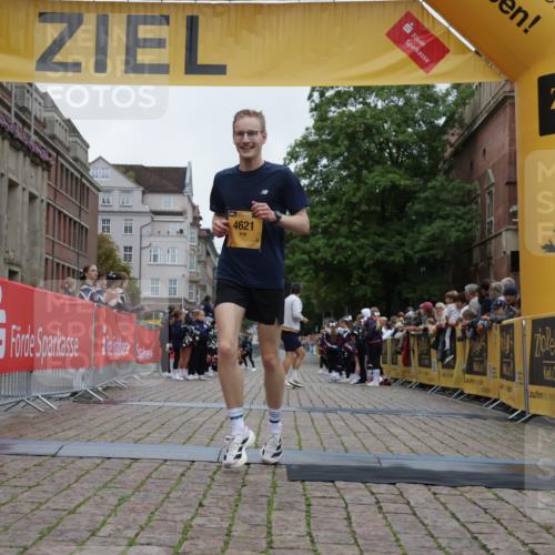 13.09.2026 - Kiel Lauf Yannick Fuchs http://msf.ph/oto/10469660 13.09.2026 10:22:52 Ziel 5326, 151, 5603, 8240, 9678, 10568, 4621, 8708 meine-sportfotos.de