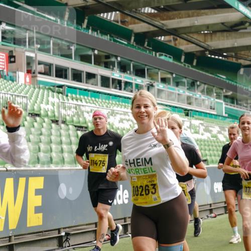 13.09.2026 - 21. swb-Marathon Bremen Michael Burmester http://msf.ph/oto/10469737 13.09.2026 10:36:20 Laufen im Stadion 10092, 10093, 10144, 10152, 10153, 10154, 10157, 10160, 10173, 10175, 10181, 10182, 10186, 10187, 10195, 10198, 10237, 10245, 10251, 10257, 10263, 10272, 10275, 10278, 10291, 10296, 10306, 10309, 10327, 10331, 10332, 10338, 10357, 10377, 10382, 10390, 10403, 10409, 10411, 10420, 10427, 10429, 10439, 10473, 10477, 10481, 10492, 10497, 10500, 10528, 10531, 10560, 10569, 10607, 10613, 10617, 10633, 10636, 10647, 10648, 10659, 10671, 10672, 10715 meine-sportfotos.de