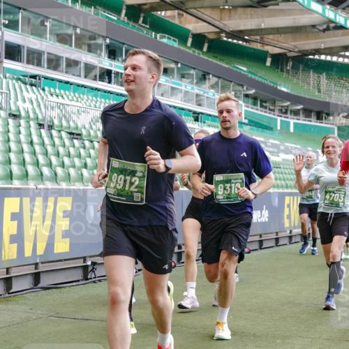 13.09.2026 - 21. swb-Marathon Bremen Michael Burmester http://msf.ph/oto/10469748 13.09.2026 13:14:07 Laufen im Stadion 183, 270, 278, 300, 349, 414, 460, 576, 600, 631, 695, 702, 768, 933, 950, 956, 1005, 1008, 1143, 1392, 1408, 1426, 1573, 1596, 1641, 1818, 1819, 1991, 2024, 2035, 2079, 2233, 2264, 2314, 2387, 2412, 2439, 2457, 2461, 2478, 2494, 2521, 2540, 2564, 2612, 2665, 2684, 2690, 2691, 2693, 2737, 2773, 2792, 2816, 2829, 2838, 2860, 2861, 2865, 2884, 2887, 2921, 2972, 2975, 2978, 3016, 3111, 3209, 3253, 3277, 3293, 3304, 3313, 3378, 3405, 3428, 3434, 3653, 3661, 3680, 4034, 4080 meine-sportfotos.de