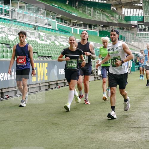 13.09.2026 - 21. swb-Marathon Bremen Michael Burmester http://msf.ph/oto/10469846 13.09.2026 12:58:05 Laufen im Stadion 141, 148, 334, 511, 672, 769, 776, 789, 790, 857, 909, 1010, 1119, 1191, 1199, 1254, 1281, 1535, 1601, 1642, 1647, 1752, 1809, 1881, 1900, 1931, 1933, 2046, 2051, 2075, 2324, 2343, 2367, 2371, 2397, 2402, 2423, 2425, 2493, 2577, 2634, 2640, 2671, 2761, 2771, 2807, 2903, 2904, 3021, 3051, 3078, 3120, 3138, 3148, 3182, 3186, 3319, 3338, 3435, 3450, 3458, 3514, 3534, 3560, 3634, 3655, 3685, 3690, 3695, 3760, 3813, 3866, 3933, 3939, 4101, 4316, 4319, 205 meine-sportfotos.de