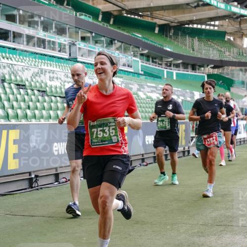 13.09.2026 - 21. swb-Marathon Bremen Michael Burmester http://msf.ph/oto/10470579 13.09.2026 13:14:20 Laufen im Stadion 183, 266, 270, 278, 300, 349, 414, 460, 576, 600, 631, 695, 702, 768, 933, 950, 956, 1005, 1008, 1047, 1143, 1392, 1408, 1426, 1573, 1596, 1641, 1818, 1819, 1991, 2024, 2035, 2079, 2233, 2314, 2387, 2412, 2439, 2457, 2461, 2466, 2484, 2494, 2521, 2540, 2564, 2612, 2665, 2690, 2691, 2693, 2737, 2773, 2792, 2816, 2829, 2838, 2861, 2865, 2884, 2887, 2921, 2972, 2978, 3016, 3111, 3209, 3253, 3277, 3304, 3313, 3355, 3378, 3405, 3428, 3653, 3661, 3670, 3680, 4034, 4080, 4306, 703 meine-sportfotos.de