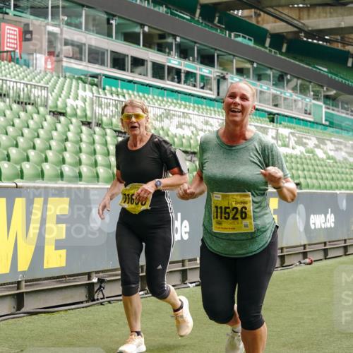 13.09.2026 - 21. swb-Marathon Bremen Michael Burmester http://msf.ph/oto/10471680 13.09.2026 10:37:04 Laufen im Stadion 10090, 10091, 10092, 10150, 10152, 10153, 10154, 10160, 10182, 10186, 10187, 10195, 10198, 10237, 10251, 10257, 10263, 10272, 10273, 10274, 10275, 10278, 10283, 10291, 10296, 10306, 10315, 10323, 10327, 10331, 10332, 10338, 10357, 10382, 10390, 10403, 10409, 10411, 10420, 10429, 10439, 10444, 10473, 10477, 10481, 10488, 10497, 10500, 10516, 10531, 10560, 10569, 10598, 10607, 10613, 10617, 10633, 10647, 10648, 10659, 10663, 10671, 10672, 10674 meine-sportfotos.de