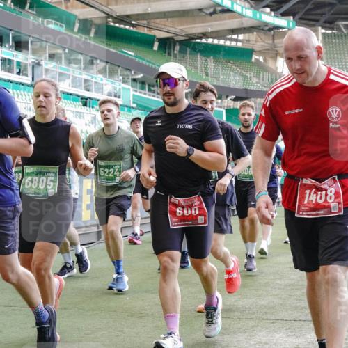 13.09.2026 - 21. swb-Marathon Bremen Michael Burmester http://msf.ph/oto/10472095 13.09.2026 13:14:58 Laufen im Stadion 143, 263, 266, 300, 414, 460, 600, 631, 768, 956, 1008, 1047, 1392, 1408, 1573, 1596, 1818, 1819, 1874, 2024, 2035, 2079, 2233, 2235, 2314, 2359, 2385, 2386, 2387, 2412, 2457, 2466, 2484, 2494, 2521, 2540, 2564, 2667, 2690, 2691, 2693, 2737, 2760, 2783, 2829, 2838, 2859, 2861, 2865, 2874, 2887, 2958, 2972, 2978, 3075, 3111, 3157, 3165, 3185, 3209, 3265, 3304, 3355, 3378, 3382, 3405, 3428, 3653, 3661, 3670, 3680, 3829, 4034, 4080, 4306, 703 meine-sportfotos.de