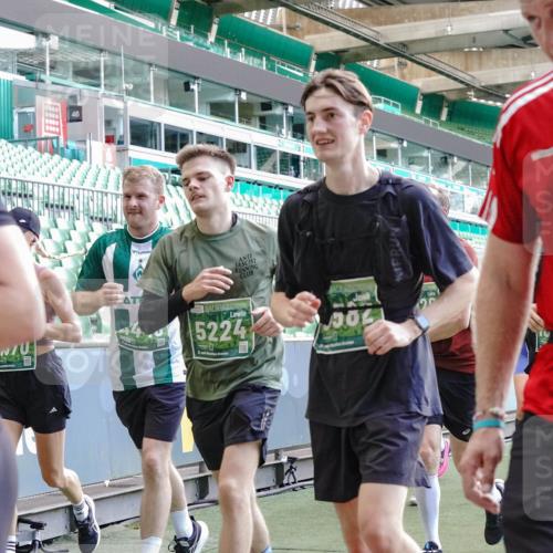13.09.2026 - 21. swb-Marathon Bremen Michael Burmester http://msf.ph/oto/10472166 13.09.2026 13:15:00 Laufen im Stadion 143, 263, 266, 300, 414, 460, 631, 768, 956, 1008, 1047, 1392, 1408, 1573, 1596, 1818, 1819, 1874, 2024, 2035, 2079, 2233, 2235, 2314, 2359, 2385, 2386, 2387, 2412, 2457, 2466, 2484, 2494, 2521, 2540, 2564, 2667, 2690, 2691, 2693, 2737, 2760, 2783, 2829, 2838, 2859, 2861, 2865, 2874, 2887, 2958, 2978, 3075, 3111, 3157, 3165, 3185, 3209, 3265, 3304, 3355, 3378, 3382, 3405, 3428, 3653, 3661, 3670, 3680, 3829, 4034, 4080, 4306, 703 meine-sportfotos.de