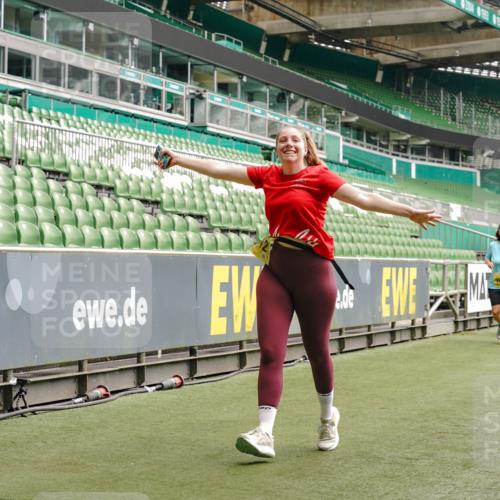 13.09.2026 - 21. swb-Marathon Bremen Michael Burmester http://msf.ph/oto/10472187 13.09.2026 10:37:17 Laufen im Stadion 10090, 10091, 10092, 10150, 10152, 10153, 10154, 10160, 10186, 10187, 10190, 10198, 10237, 10251, 10257, 10263, 10272, 10273, 10274, 10275, 10278, 10283, 10291, 10296, 10305, 10306, 10315, 10323, 10327, 10331, 10332, 10338, 10370, 10375, 10376, 10382, 10390, 10403, 10411, 10420, 10429, 10432, 10439, 10444, 10473, 10481, 10488, 10497, 10500, 10516, 10531, 10560, 10569, 10598, 10607, 10613, 10633, 10647, 10648, 10654, 10659, 10663, 10671, 10672, 10674, 10823 meine-sportfotos.de