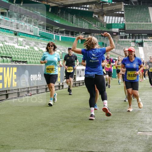 13.09.2026 - 21. swb-Marathon Bremen Michael Burmester http://msf.ph/oto/10472248 13.09.2026 10:37:21 Laufen im Stadion 10090, 10091, 10092, 10150, 10153, 10154, 10160, 10186, 10187, 10190, 10198, 10237, 10251, 10257, 10263, 10272, 10273, 10274, 10275, 10278, 10283, 10291, 10296, 10305, 10306, 10315, 10323, 10327, 10331, 10332, 10338, 10370, 10375, 10376, 10382, 10390, 10403, 10411, 10420, 10429, 10432, 10439, 10444, 10465, 10481, 10488, 10497, 10500, 10516, 10531, 10560, 10569, 10598, 10607, 10613, 10633, 10647, 10648, 10654, 10659, 10663, 10671, 10672, 10674, 10823 meine-sportfotos.de