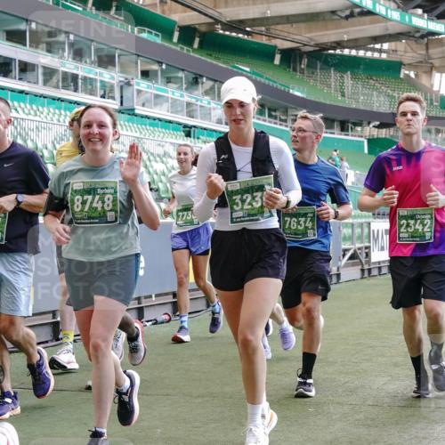 13.09.2026 - 21. swb-Marathon Bremen Michael Burmester http://msf.ph/oto/10472359 13.09.2026 13:15:07 Laufen im Stadion 143, 263, 266, 300, 414, 460, 598, 631, 768, 956, 1008, 1047, 1392, 1408, 1573, 1818, 1819, 1874, 2013, 2024, 2035, 2218, 2233, 2235, 2314, 2359, 2385, 2386, 2387, 2412, 2457, 2466, 2468, 2484, 2494, 2521, 2540, 2564, 2667, 2690, 2691, 2693, 2737, 2760, 2783, 2829, 2838, 2859, 2861, 2865, 2874, 2887, 2958, 2978, 3001, 3075, 3111, 3157, 3165, 3185, 3209, 3237, 3265, 3304, 3355, 3378, 3382, 3405, 3428, 3486, 3653, 3661, 3670, 3680, 3829, 4034, 4080, 4306, 703 meine-sportfotos.de