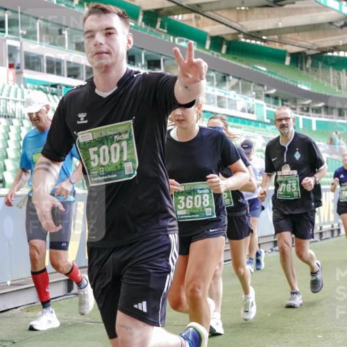 13.09.2026 - 21. swb-Marathon Bremen Michael Burmester http://msf.ph/oto/10472622 13.09.2026 13:15:13 Laufen im Stadion 143, 263, 266, 300, 414, 460, 598, 612, 631, 653, 768, 956, 1008, 1047, 1392, 1408, 1573, 1818, 1819, 1874, 2013, 2024, 2218, 2233, 2235, 2314, 2359, 2385, 2386, 2412, 2466, 2468, 2484, 2494, 2521, 2540, 2564, 2667, 2678, 2690, 2691, 2693, 2737, 2760, 2783, 2829, 2838, 2859, 2861, 2865, 2874, 2887, 2958, 2978, 3001, 3075, 3111, 3157, 3165, 3185, 3209, 3237, 3265, 3304, 3355, 3378, 3382, 3405, 3428, 3486, 3512, 3653, 3661, 3670, 3680, 3829, 4034, 4080, 4306, 703 meine-sportfotos.de