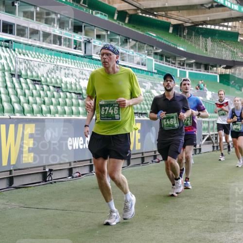 13.09.2026 - 21. swb-Marathon Bremen Michael Burmester http://msf.ph/oto/10473647 13.09.2026 13:15:41 Laufen im Stadion 143, 231, 263, 266, 300, 414, 598, 612, 653, 768, 956, 1008, 1047, 1185, 1312, 1465, 1818, 1819, 1874, 2013, 2218, 2235, 2314, 2351, 2359, 2363, 2385, 2386, 2466, 2468, 2484, 2494, 2579, 2664, 2667, 2678, 2690, 2691, 2698, 2737, 2760, 2778, 2783, 2799, 2829, 2838, 2846, 2859, 2861, 2865, 2874, 2887, 2958, 2974, 2978, 3001, 3075, 3133, 3157, 3165, 3185, 3237, 3265, 3331, 3355, 3382, 3387, 3486, 3512, 3670, 3680, 3829, 4034, 4080, 4306, 703 meine-sportfotos.de