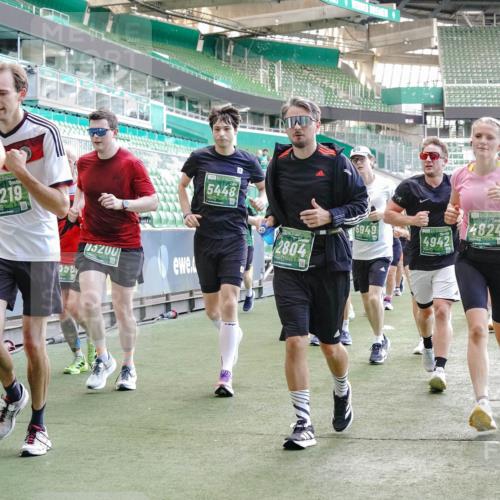 13.09.2026 - 21. swb-Marathon Bremen Michael Burmester http://msf.ph/oto/10473865 13.09.2026 13:15:46 Laufen im Stadion 143, 153, 231, 263, 266, 300, 414, 598, 612, 653, 1008, 1047, 1185, 1312, 1465, 1539, 1818, 1819, 1874, 2013, 2218, 2235, 2314, 2351, 2359, 2363, 2385, 2386, 2466, 2468, 2484, 2494, 2579, 2664, 2667, 2678, 2690, 2691, 2698, 2737, 2760, 2778, 2783, 2799, 2838, 2846, 2859, 2861, 2865, 2874, 2958, 2974, 2978, 3001, 3075, 3133, 3157, 3165, 3185, 3237, 3265, 3331, 3355, 3382, 3387, 3486, 3512, 3670, 3680, 3829, 4034, 4080, 4306, 703 meine-sportfotos.de