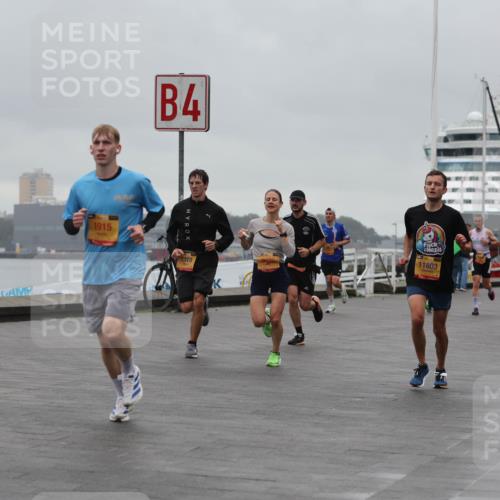 13.09.2026 - Kiel Lauf Andreas Tolksdorf http://msf.ph/oto/10474011 13.09.2026 11:45:24 Kiellinie 6082, 1915, 4, 11803, 7373, 3 meine-sportfotos.de