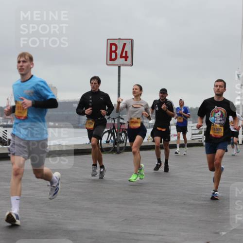 13.09.2026 - Kiel Lauf Andreas Tolksdorf http://msf.ph/oto/10474029 13.09.2026 11:45:24 Kiellinie 6082, 1373, 4, 59485, 18, 11803 meine-sportfotos.de
