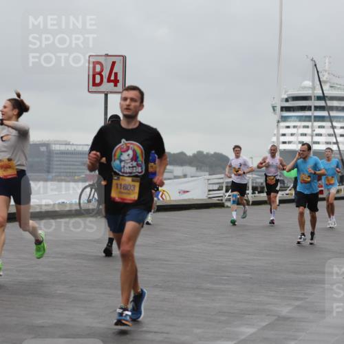 13.09.2026 - Kiel Lauf Andreas Tolksdorf http://msf.ph/oto/10474056 13.09.2026 11:45:25 Kiellinie 4, 1373, 11803 meine-sportfotos.de