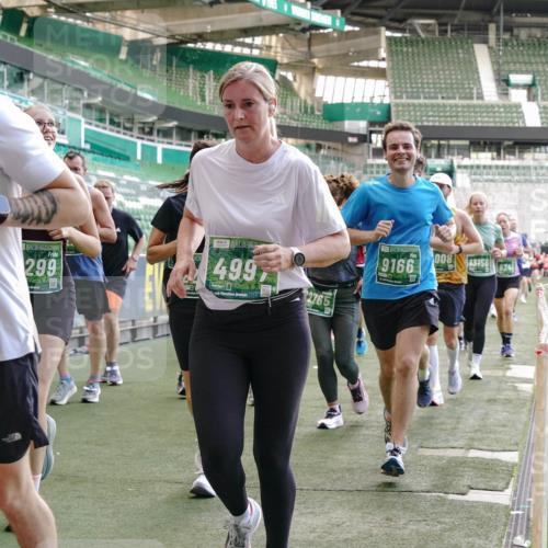 13.09.2026 - 21. swb-Marathon Bremen Michael Burmester http://msf.ph/oto/10474122 13.09.2026 13:15:51 Laufen im Stadion 143, 153, 231, 263, 266, 300, 414, 598, 612, 653, 990, 1008, 1047, 1185, 1312, 1465, 1539, 1818, 1819, 1874, 2013, 2218, 2235, 2259, 2314, 2351, 2359, 2363, 2385, 2386, 2466, 2468, 2484, 2494, 2579, 2664, 2667, 2678, 2690, 2691, 2698, 2737, 2760, 2778, 2783, 2799, 2838, 2846, 2859, 2861, 2865, 2874, 2958, 2974, 2978, 2996, 3001, 3075, 3133, 3157, 3165, 3185, 3237, 3265, 3331, 3355, 3382, 3387, 3486, 3501, 3512, 3670, 3680, 3829, 4034, 4080, 4306, 703 meine-sportfotos.de