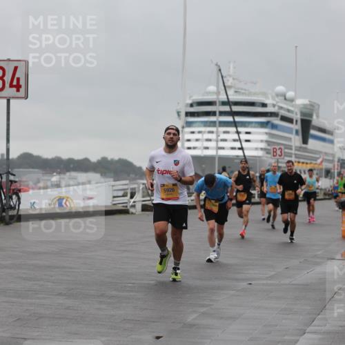 13.09.2026 - Kiel Lauf Andreas Tolksdorf http://msf.ph/oto/10474175 13.09.2026 11:45:33 Kiellinie 4, 39, 5926, 3 meine-sportfotos.de