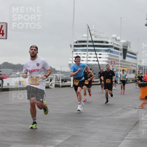 13.09.2026 - Kiel Lauf Andreas Tolksdorf http://msf.ph/oto/10474188 13.09.2026 11:45:34 Kiellinie 4, 5926, 3 meine-sportfotos.de