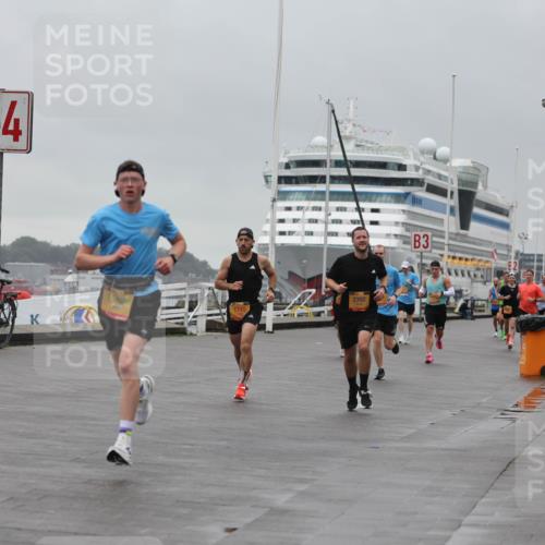 13.09.2026 - Kiel Lauf Andreas Tolksdorf http://msf.ph/oto/10474213 13.09.2026 11:45:35 Kiellinie 4, 2392, 3 meine-sportfotos.de