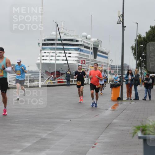 13.09.2026 - Kiel Lauf Andreas Tolksdorf http://msf.ph/oto/10474329 13.09.2026 11:45:42 Kiellinie 4, 5828, 3, 81 meine-sportfotos.de