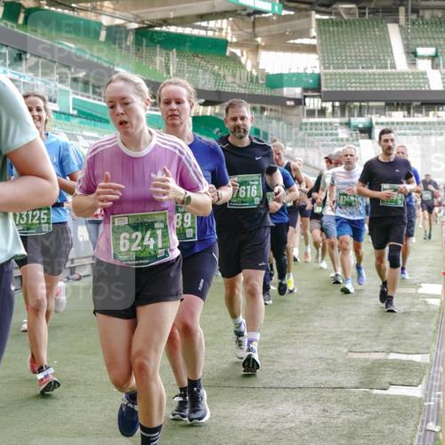 13.09.2026 - 21. swb-Marathon Bremen Michael Burmester http://msf.ph/oto/10474353 13.09.2026 13:15:57 Laufen im Stadion 134, 143, 153, 231, 263, 266, 271, 300, 414, 598, 612, 653, 990, 1008, 1047, 1185, 1312, 1465, 1539, 1825, 1874, 2013, 2218, 2235, 2259, 2351, 2359, 2363, 2385, 2386, 2466, 2468, 2484, 2494, 2562, 2579, 2664, 2667, 2678, 2690, 2691, 2698, 2737, 2760, 2778, 2783, 2799, 2838, 2846, 2859, 2861, 2865, 2874, 2958, 2974, 2978, 2996, 3001, 3075, 3133, 3157, 3165, 3185, 3237, 3265, 3331, 3355, 3366, 3382, 3387, 3486, 3501, 3512, 3670, 3680, 3829, 4034, 4080, 4306, 703 meine-sportfotos.de