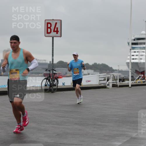 13.09.2026 - Kiel Lauf Andreas Tolksdorf http://msf.ph/oto/10474359 13.09.2026 11:45:43 Kiellinie 5828, 4, 11418, 3 meine-sportfotos.de