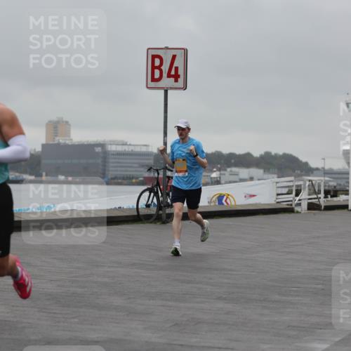 13.09.2026 - Kiel Lauf Andreas Tolksdorf http://msf.ph/oto/10474376 13.09.2026 11:45:44 Kiellinie 4, 11418 meine-sportfotos.de