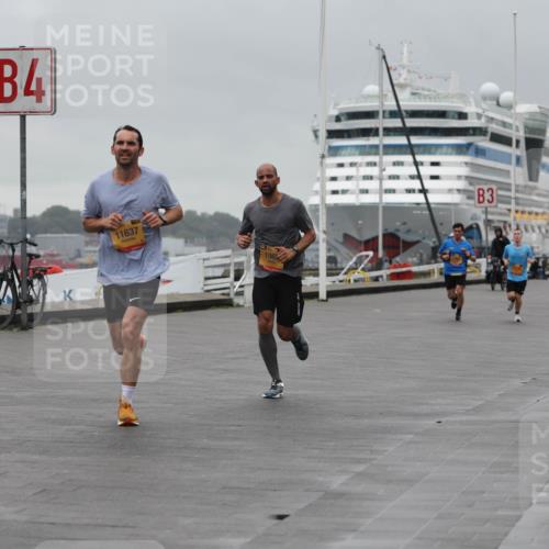 13.09.2026 - Kiel Lauf Andreas Tolksdorf http://msf.ph/oto/10474452 13.09.2026 11:45:51 Kiellinie 4, 11637, 3 meine-sportfotos.de