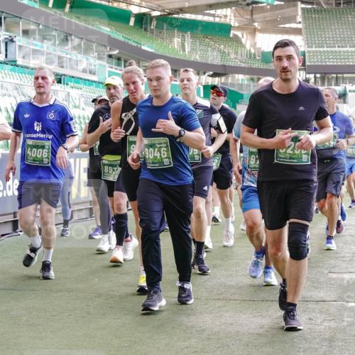 13.09.2026 - 21. swb-Marathon Bremen Michael Burmester http://msf.ph/oto/10474457 13.09.2026 13:16:00 Laufen im Stadion 134, 143, 153, 231, 263, 266, 271, 300, 414, 598, 612, 653, 990, 1047, 1185, 1312, 1465, 1539, 1825, 1874, 2013, 2218, 2235, 2259, 2351, 2359, 2363, 2381, 2385, 2386, 2466, 2468, 2484, 2494, 2562, 2579, 2664, 2667, 2678, 2690, 2691, 2698, 2737, 2760, 2778, 2783, 2799, 2846, 2859, 2861, 2865, 2874, 2958, 2974, 2996, 3001, 3075, 3133, 3157, 3165, 3185, 3237, 3265, 3331, 3355, 3366, 3382, 3387, 3486, 3501, 3512, 3670, 3680, 3829, 4034, 4080, 4306, 703 meine-sportfotos.de