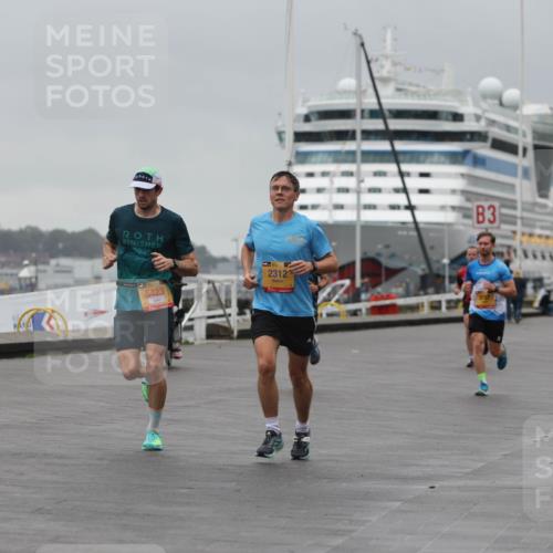 13.09.2026 - Kiel Lauf Andreas Tolksdorf http://msf.ph/oto/10474561 13.09.2026 11:46:04 Kiellinie 4, 2025, 3, 39, 5423, 3, 23121, 3157 meine-sportfotos.de
