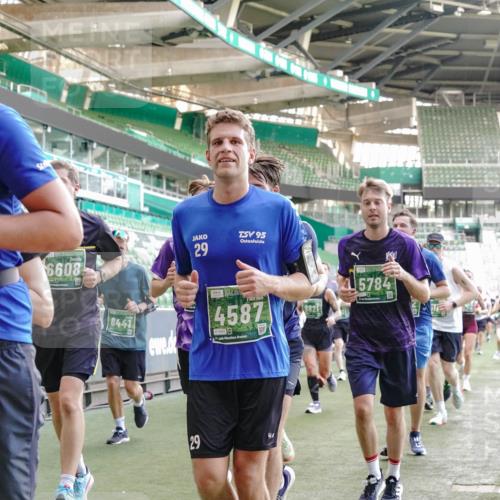 13.09.2026 - 21. swb-Marathon Bremen Michael Burmester http://msf.ph/oto/10474587 13.09.2026 13:16:04 Laufen im Stadion 134, 143, 153, 231, 263, 266, 267, 271, 300, 414, 598, 612, 653, 990, 1047, 1185, 1312, 1465, 1539, 1825, 1874, 1987, 2013, 2218, 2235, 2259, 2351, 2359, 2363, 2381, 2385, 2386, 2466, 2468, 2484, 2494, 2562, 2579, 2664, 2667, 2678, 2690, 2691, 2698, 2737, 2760, 2778, 2783, 2797, 2799, 2846, 2859, 2861, 2865, 2874, 2958, 2974, 2996, 3001, 3075, 3133, 3157, 3165, 3185, 3237, 3265, 3331, 3355, 3366, 3382, 3387, 3486, 3501, 3512, 3670, 3680, 3829, 4034, 4080, 4306, 703 meine-sportfotos.de